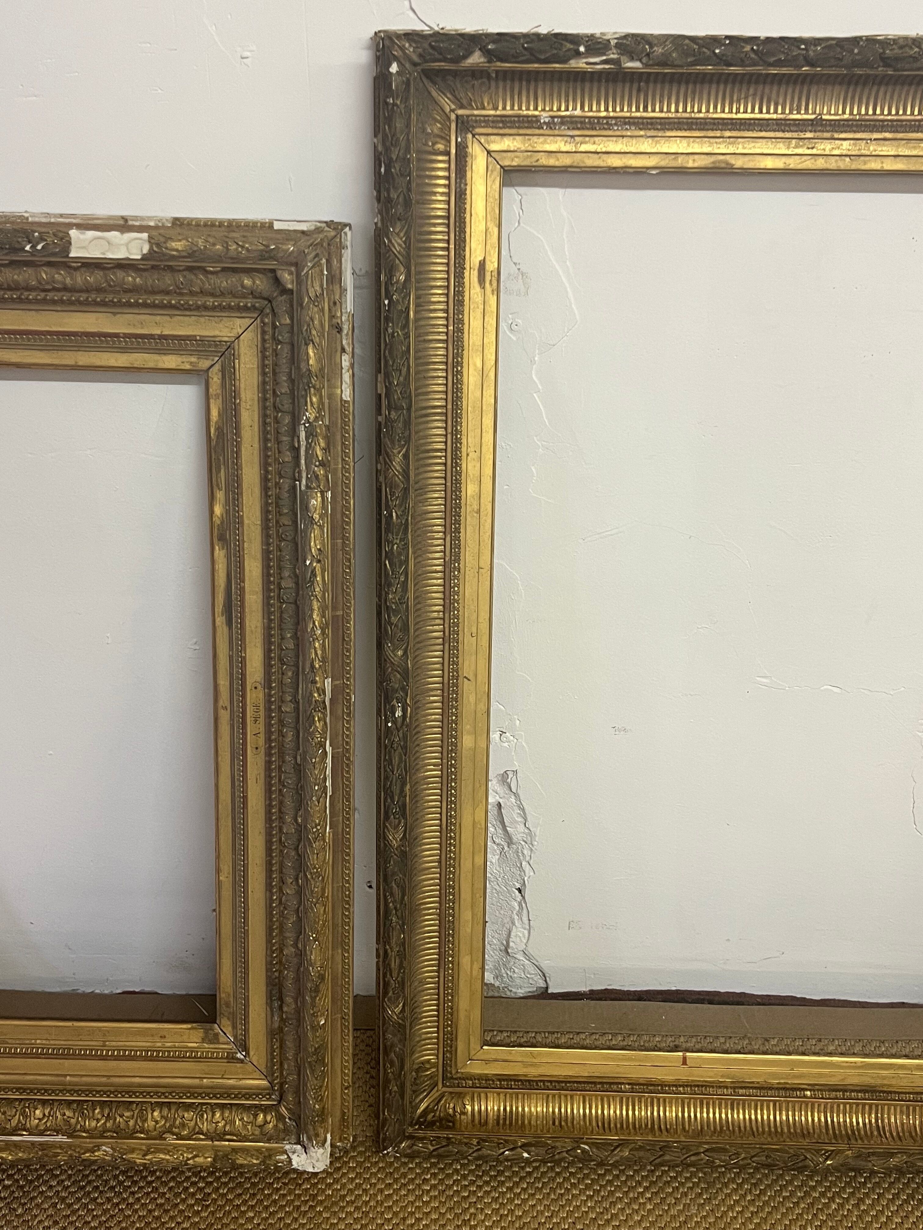 Set of 3 period frames in wood and gilded stucco