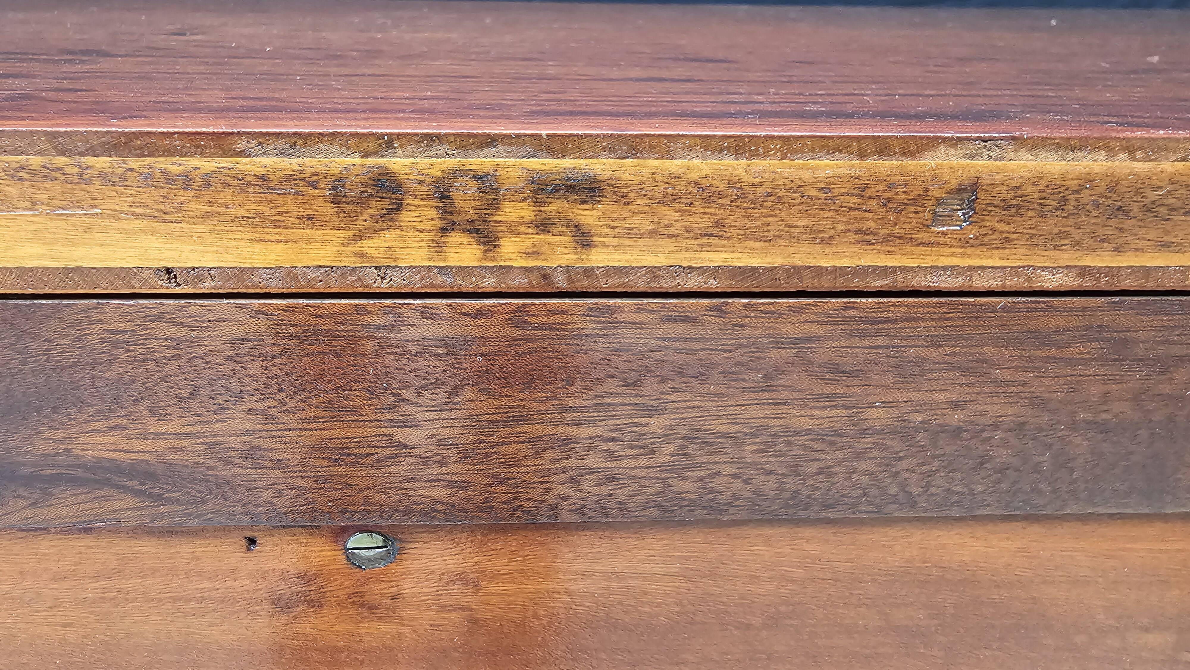 Art Deco buffet by Saddier & Fils in solid rosewood and veneer.