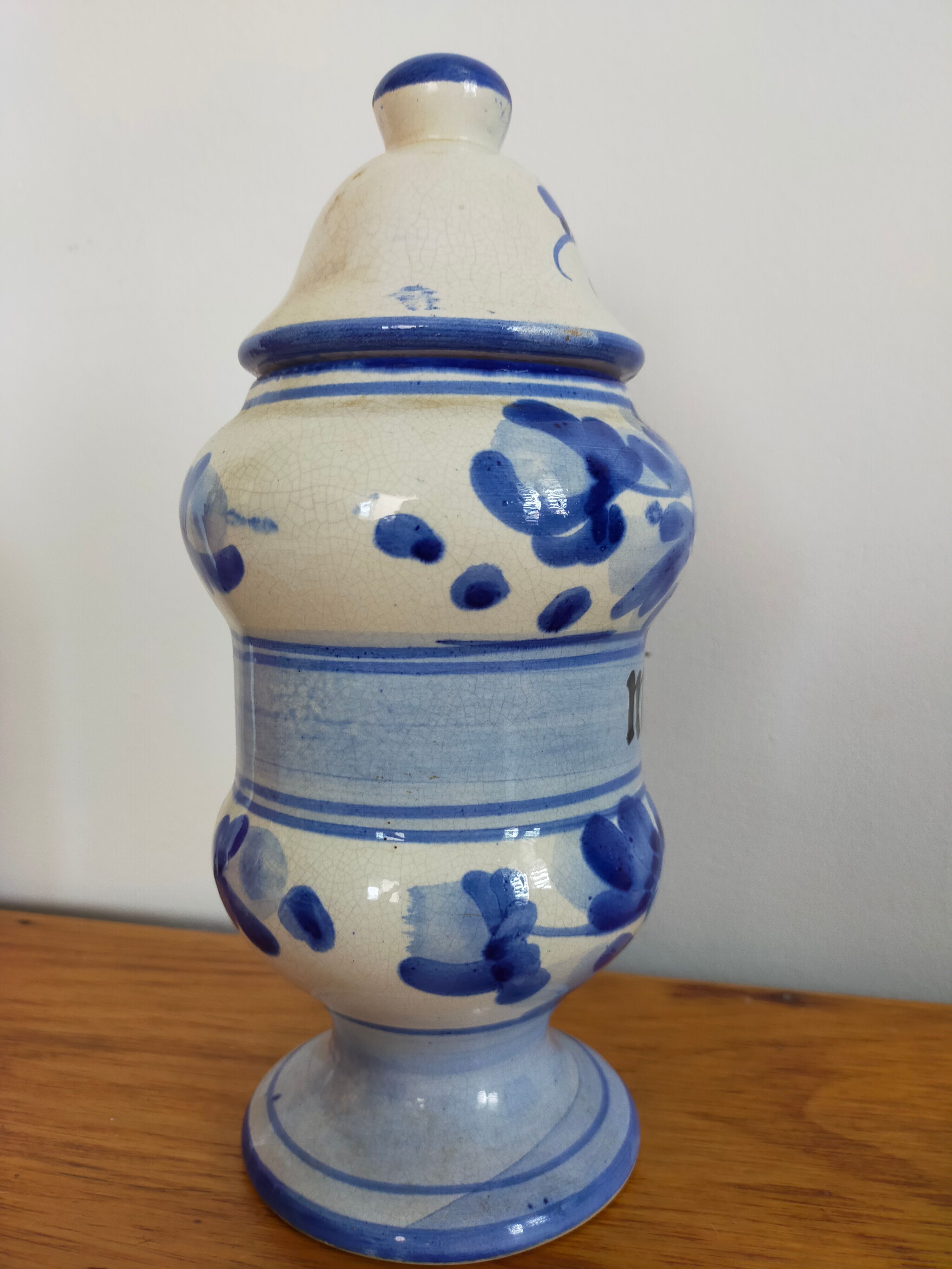 Pharmacy pot old vintage apothecary herbalist mint