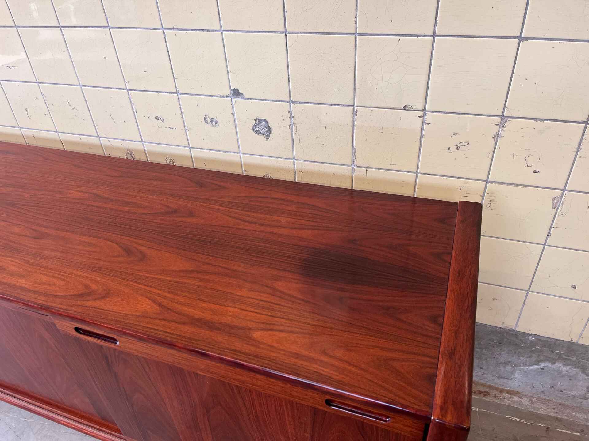 Vintage rosewood sideboard by Skovby