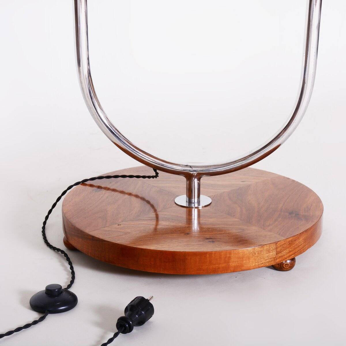 Bauhaus Adjustable Floor Lamp in Walnut and Chrome attributed to R. Slezák, Czech, 1930s