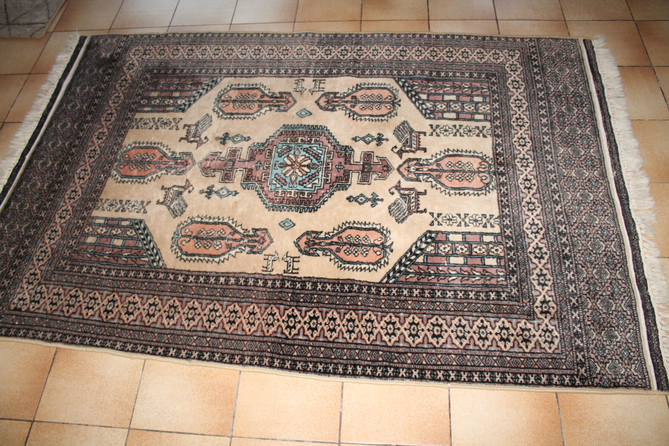 Former Iranian carpet
