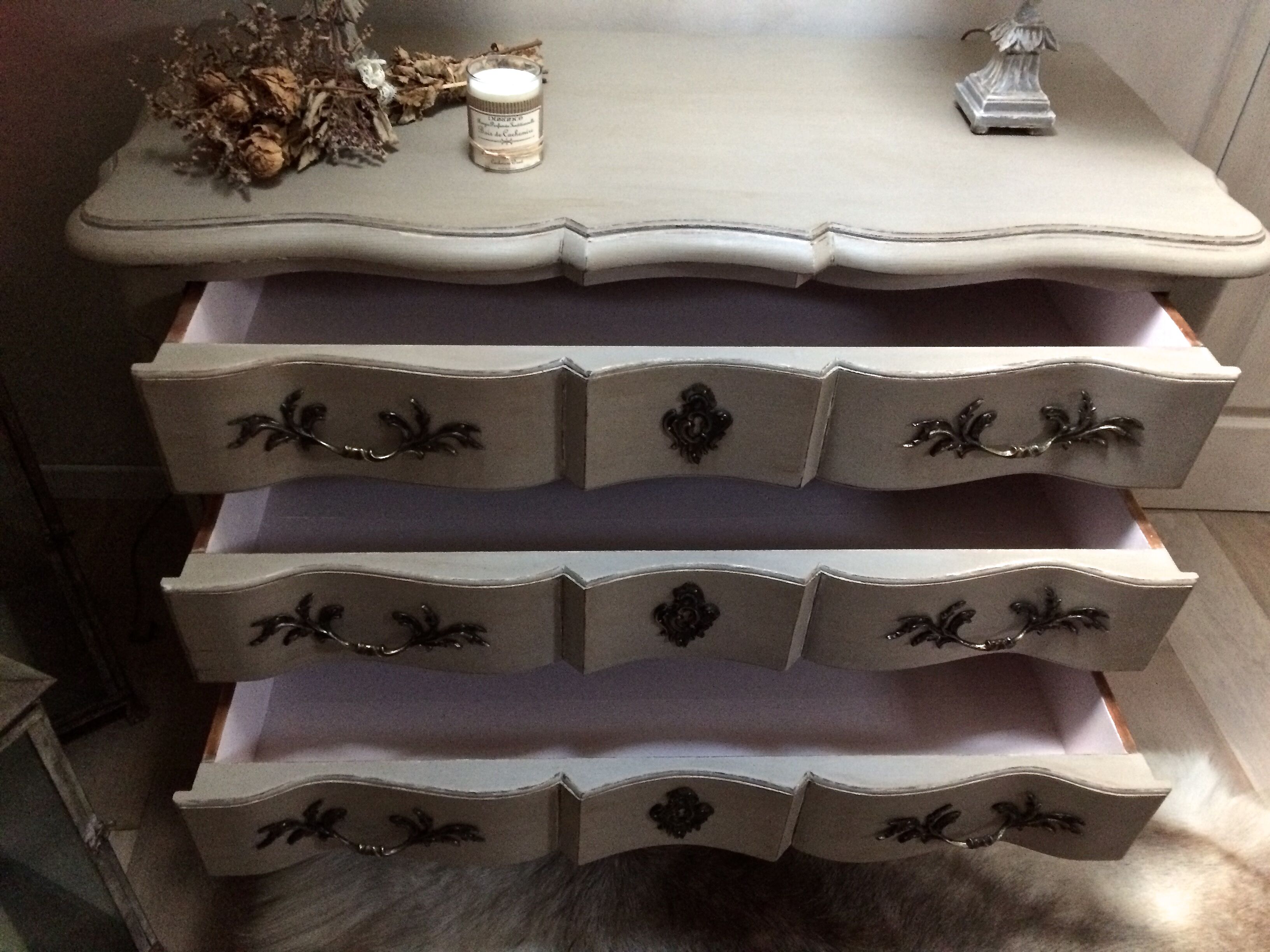 Dresser Louis XV crossbow patina