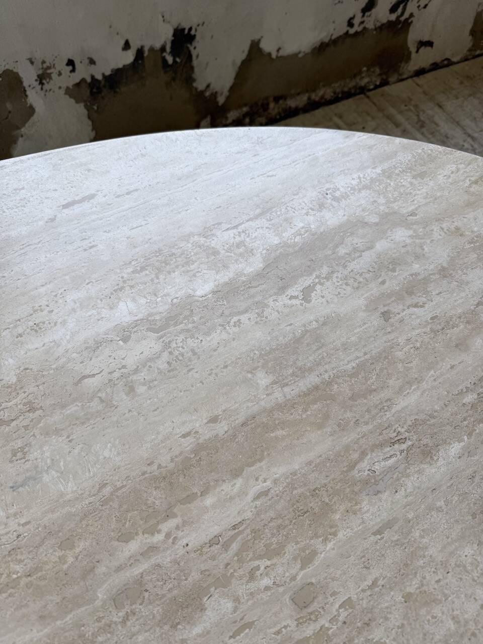 Travertine dining table 1970 Italy Tobia Scarpa
