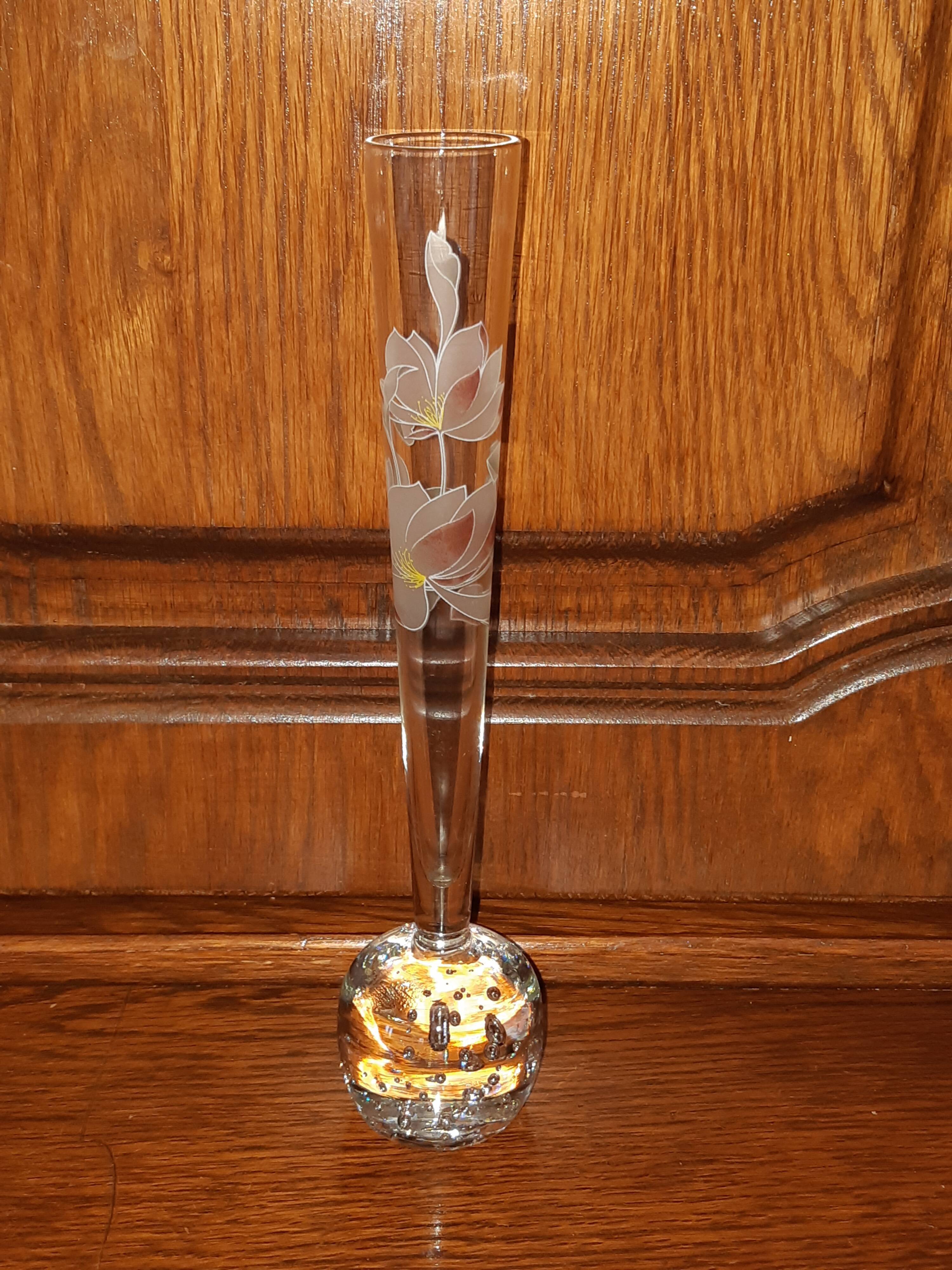 Bubbled glass soliflore and enamelled flowers