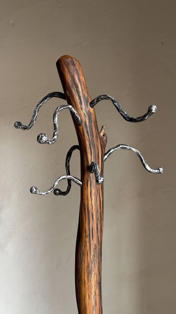 Porte-manteau sculptural - Porte-manteau en bois de chêne