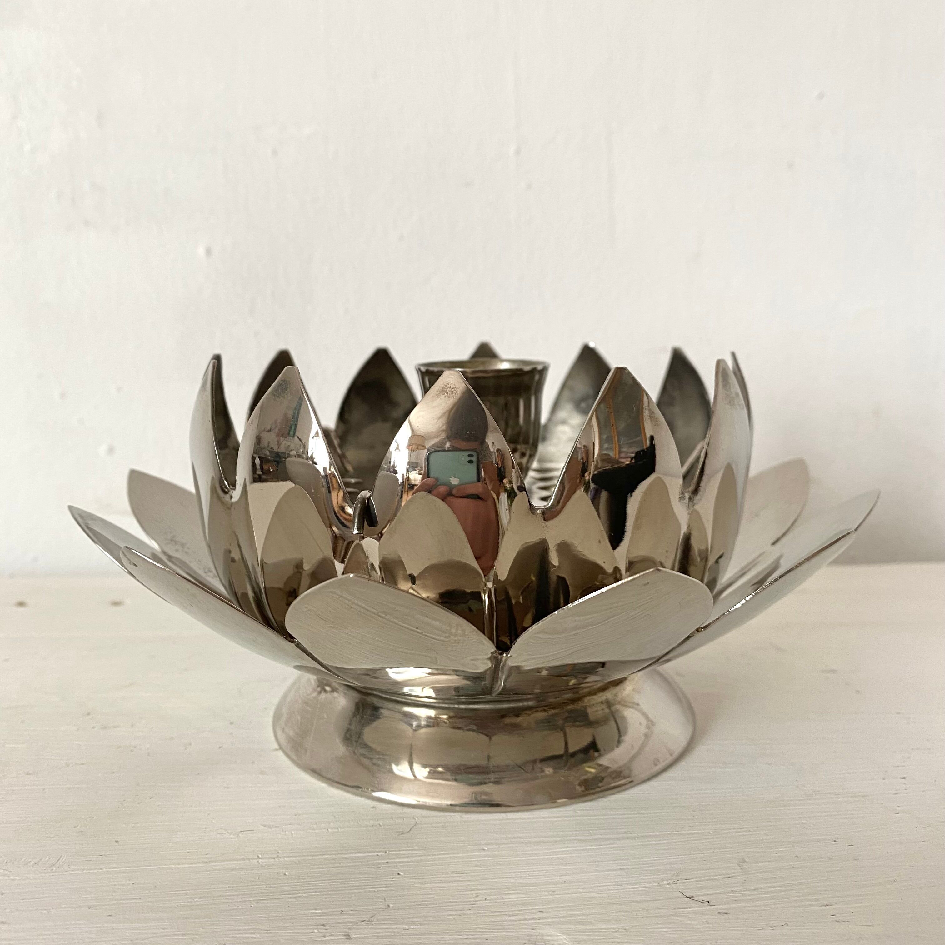 Candlestick stings flowers , lotus flower 80s