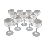 Service of granite glasses to wine