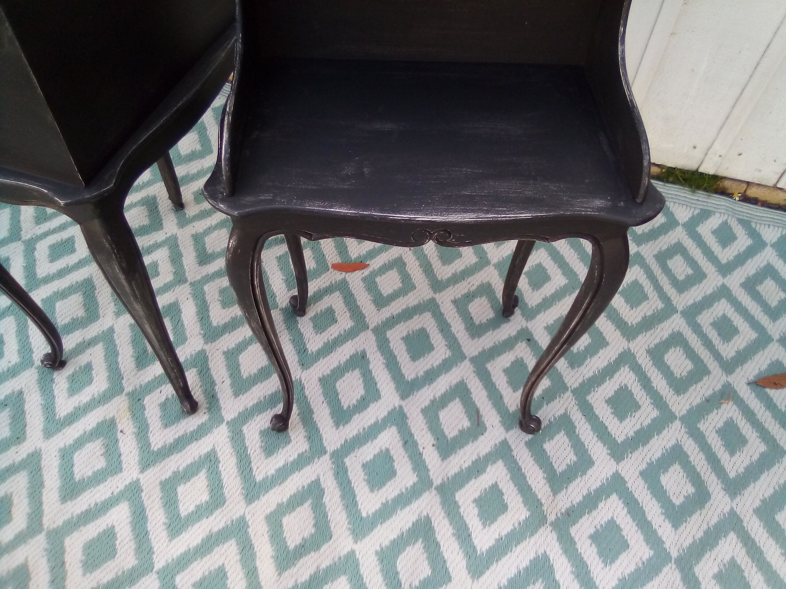 Paire de tables de chevet