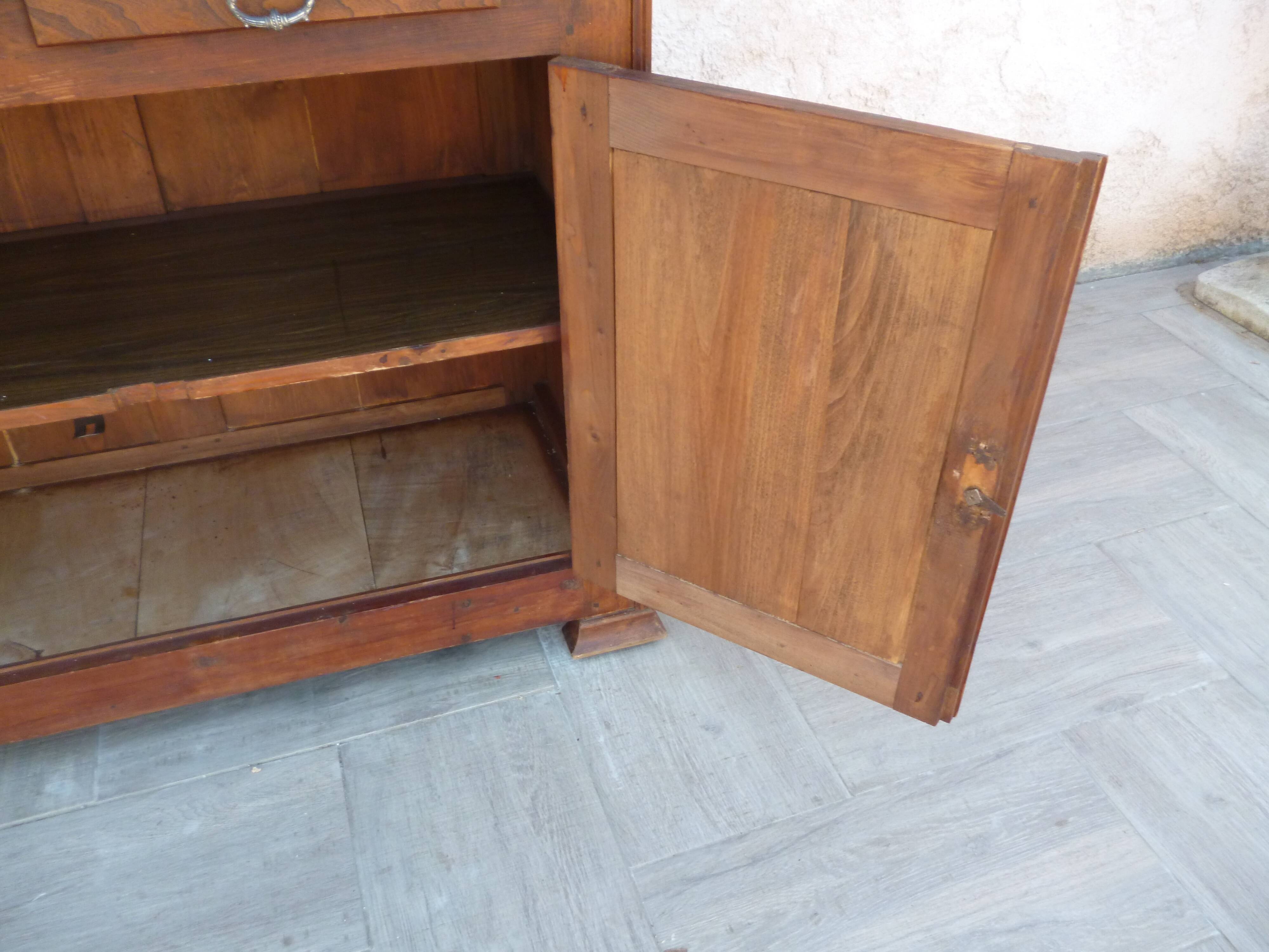 Louis Phillipe buffet