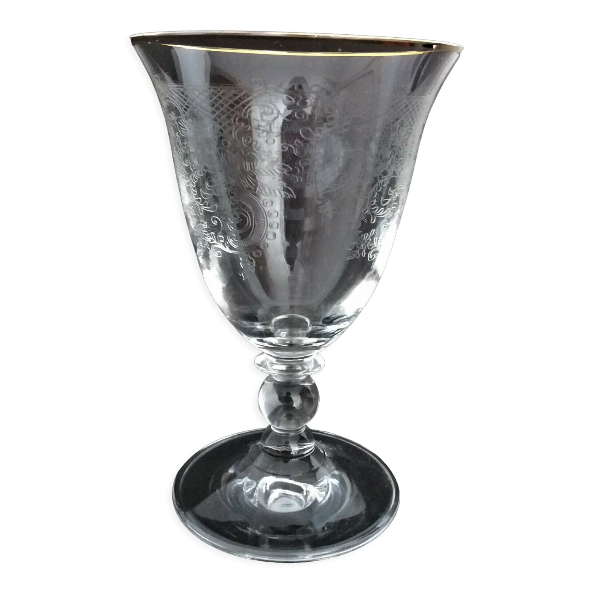 Verre à eau en cristallin gravé bordure or