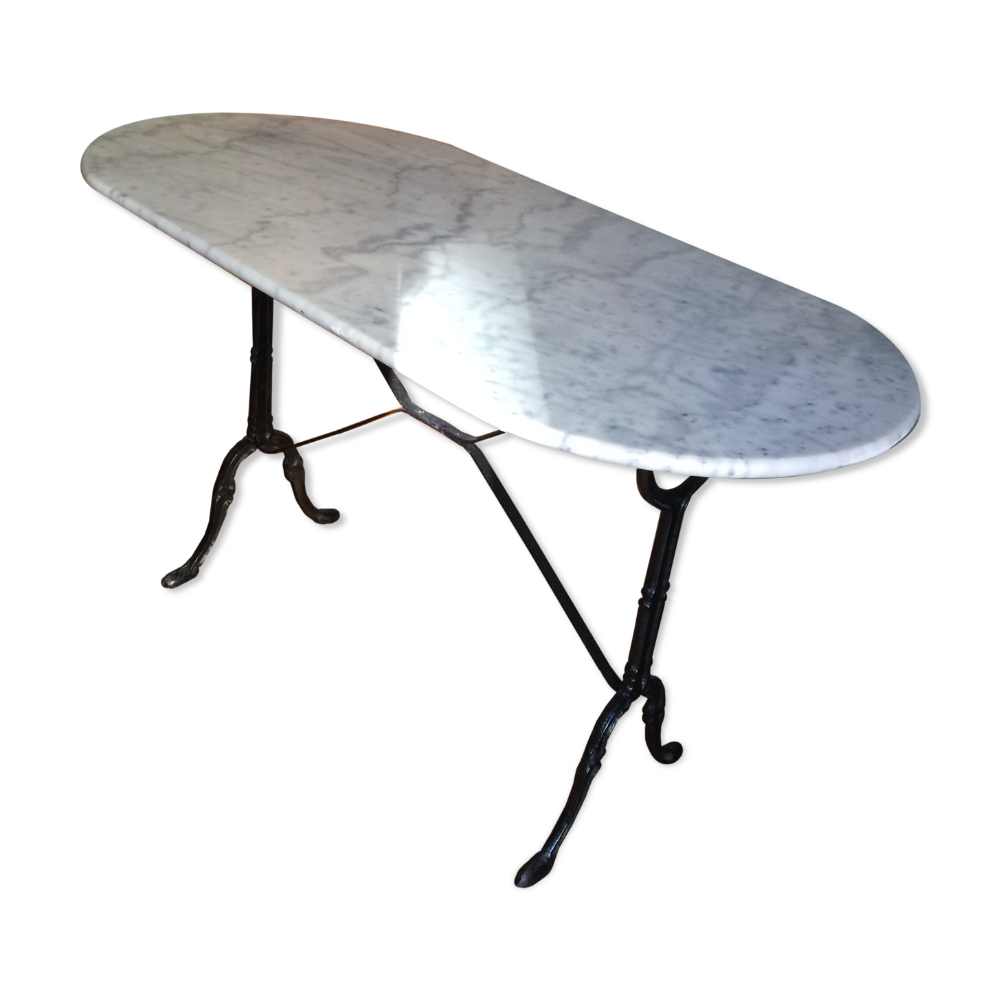 Oval marble bistro table