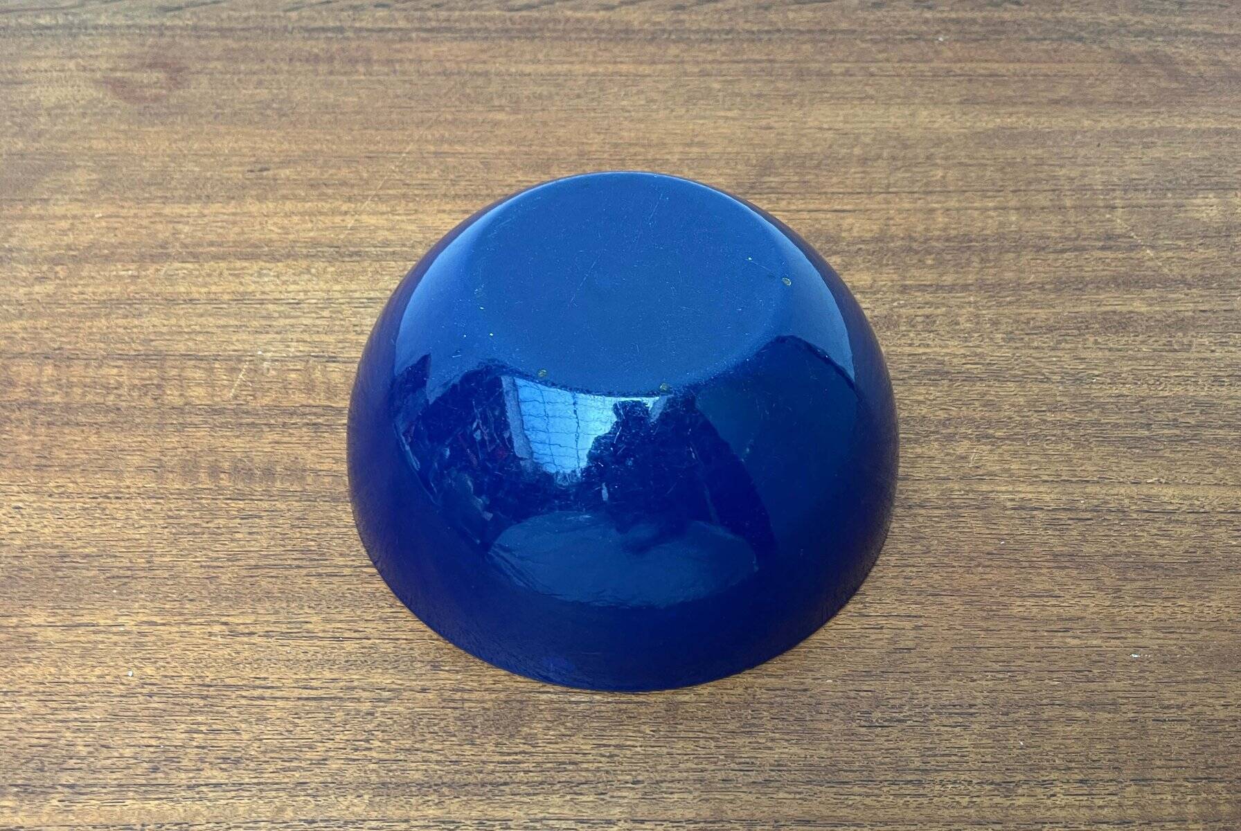 Modern blue enamel bowl from the mid-century by Kaj Franck for Finel, Finland, 1960s.