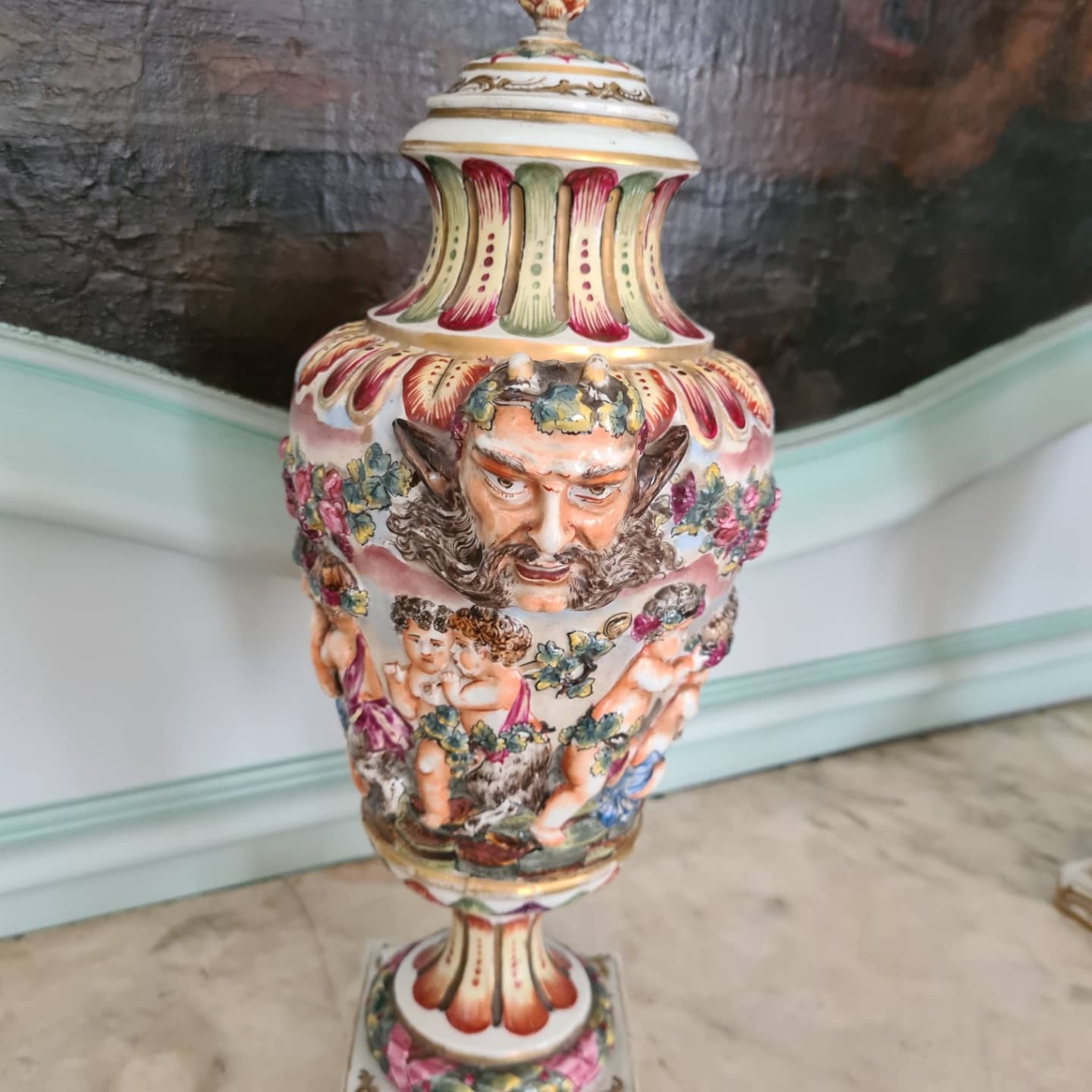 Pair of Capodimonte vases, second half of the 19th century