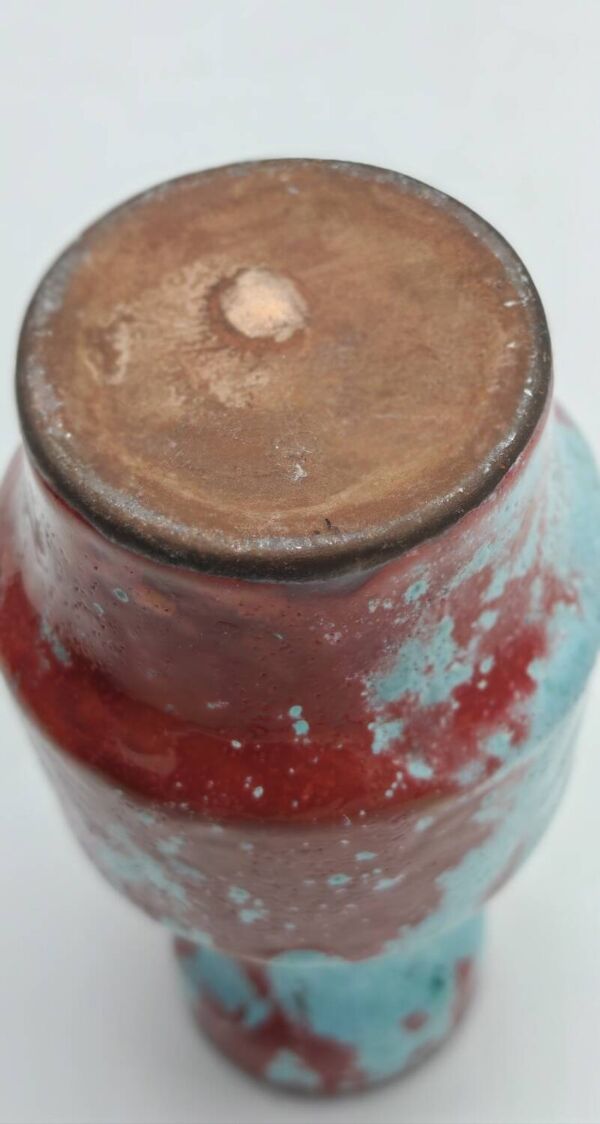 Petit vase design rouge sang de bœuf et bleu turquoise