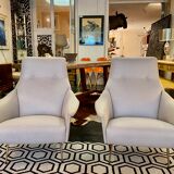 Paire de fauteuils Guy Besnard