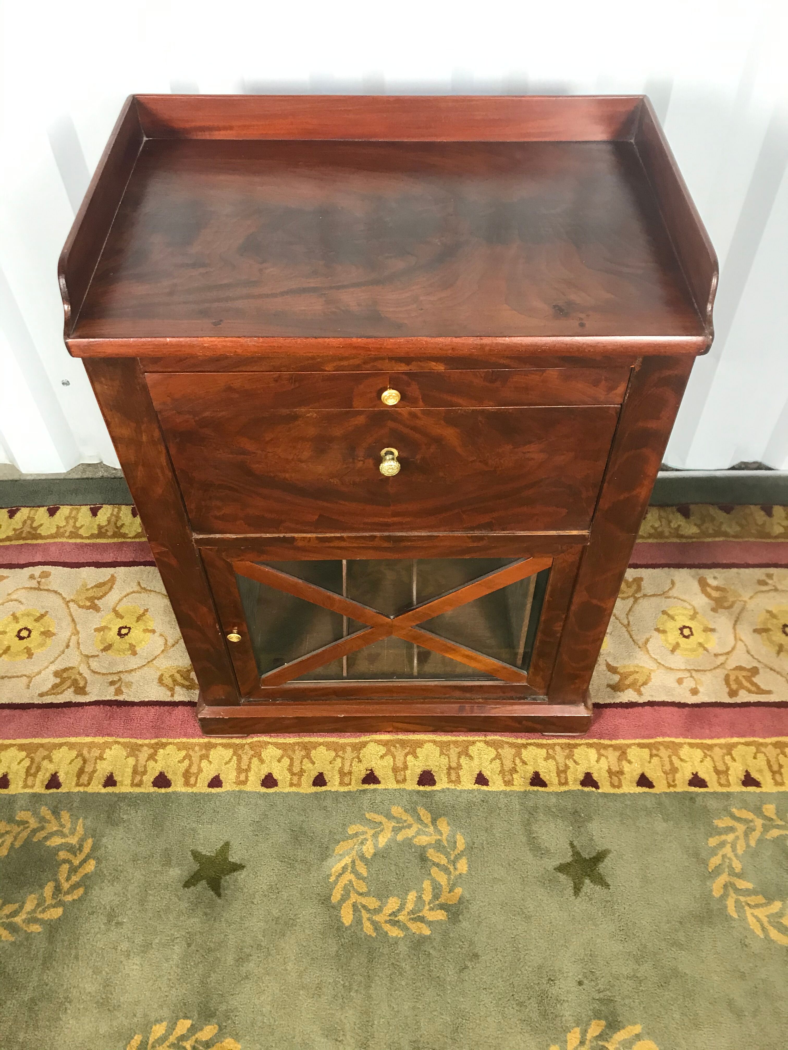 English extra bedside table