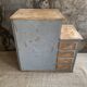 Commode asymétrique