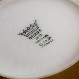 Milk pot