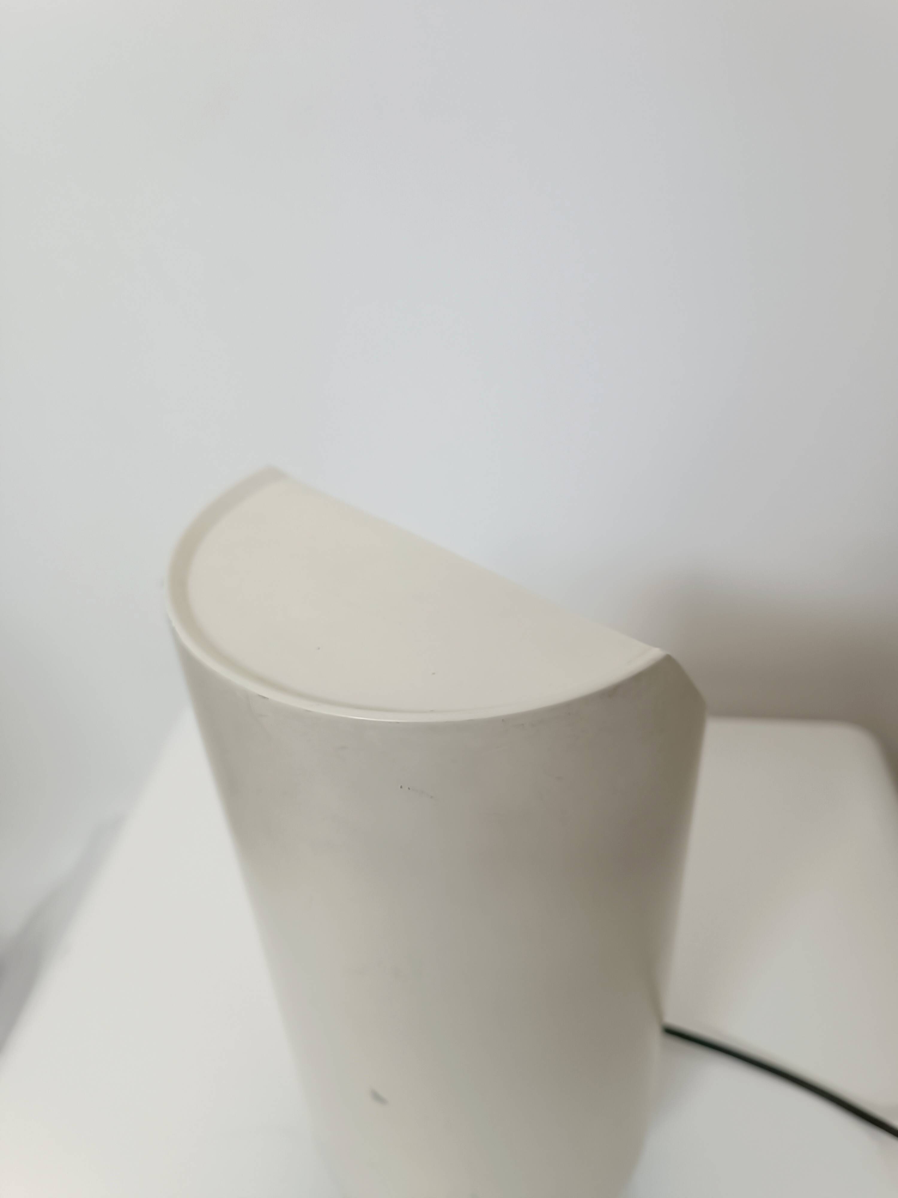 Minimalist lamp by G. Thurston for Lightolier USA 1960s