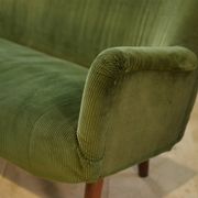 Green velvet canapé 1960s