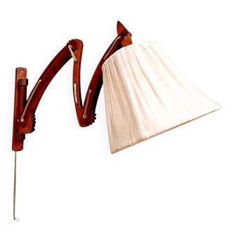 Scandinavian wall lamp scissors in teak, 1960s.