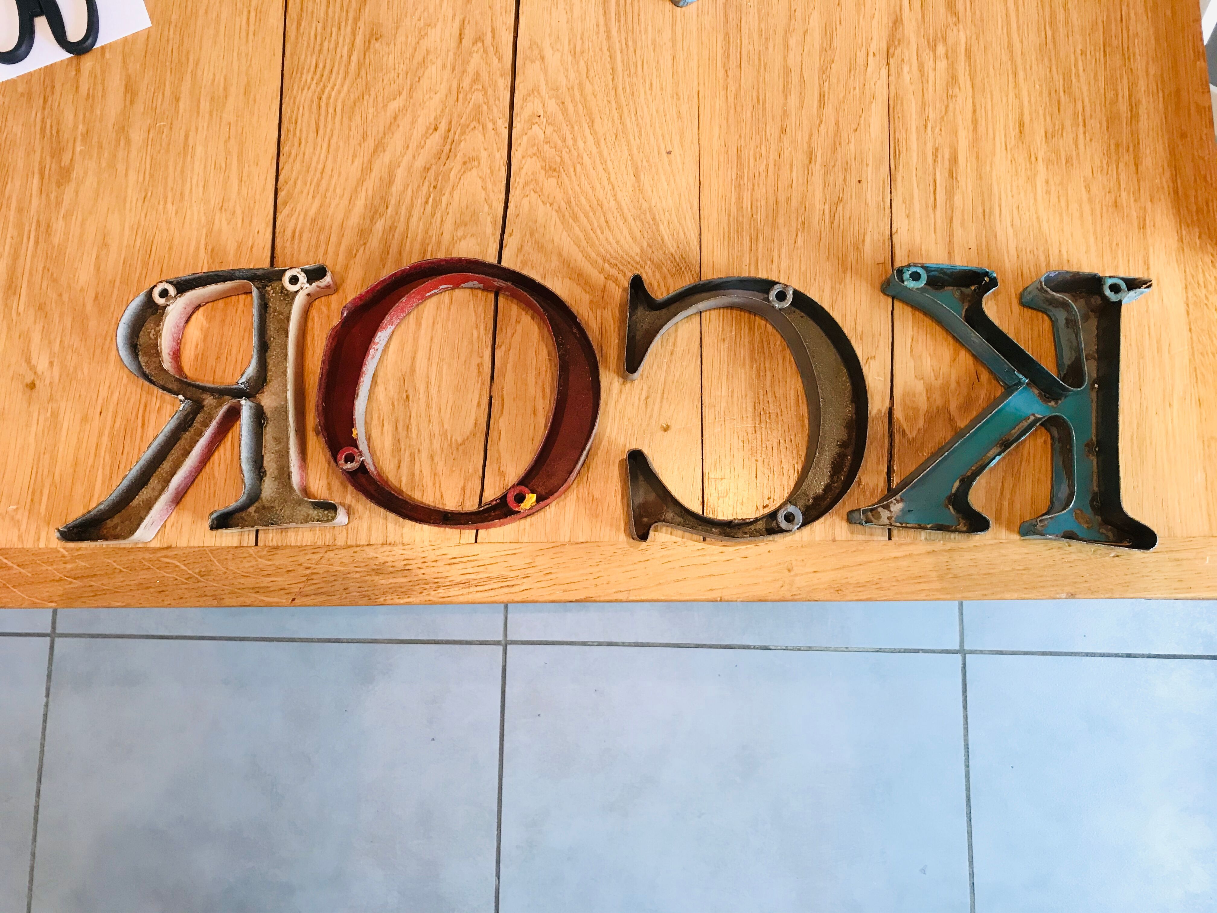 Lot of vintage letters rock