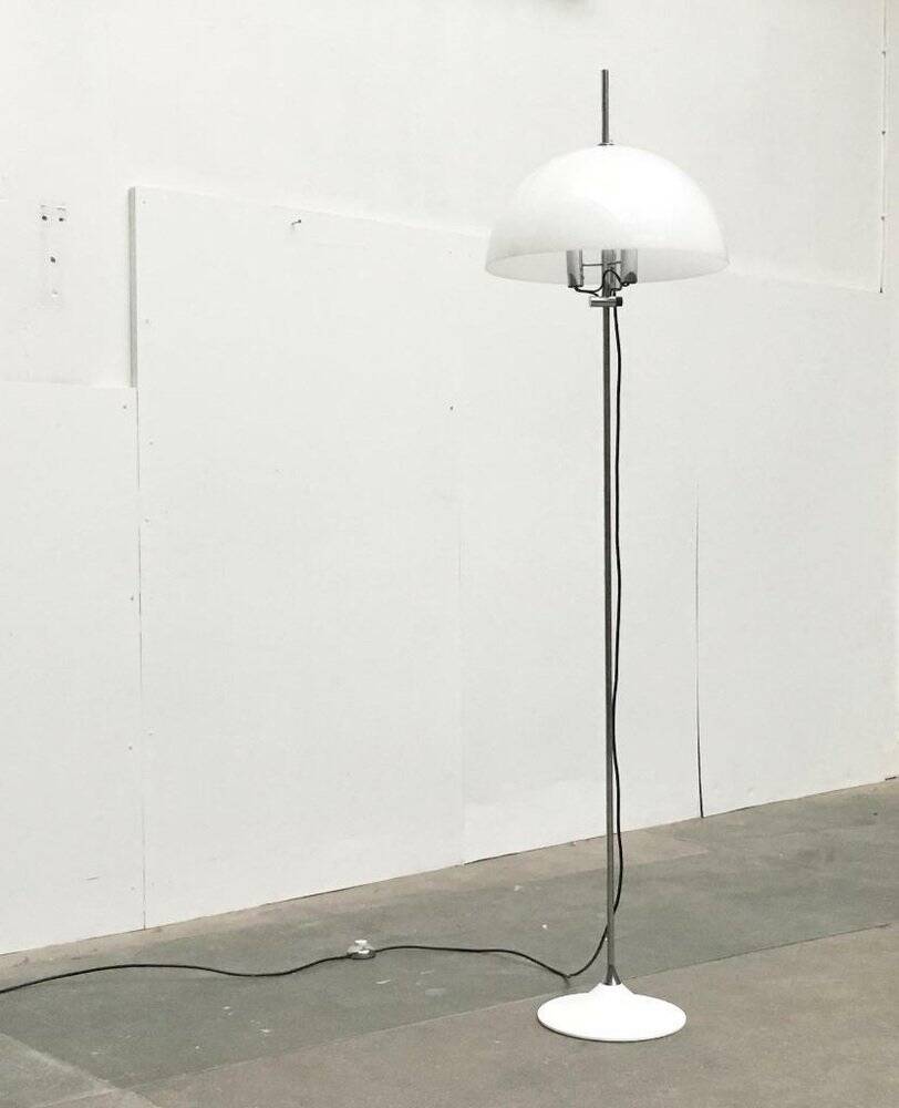Lampe sur pied de style espace mi-siècle par Gino Sarfatti pour Artimeta, années 1960