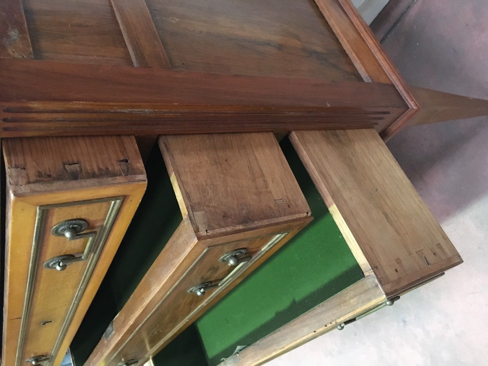 Dresser style Louis XVI Walnut