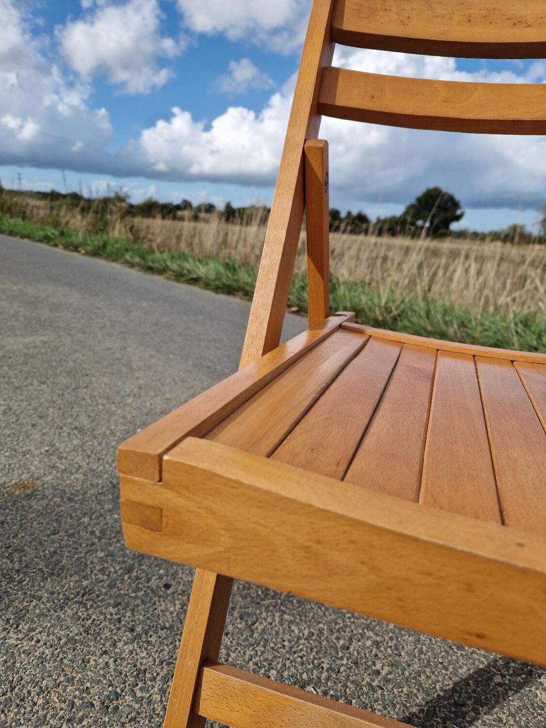Set of 3 vintage folding chairs