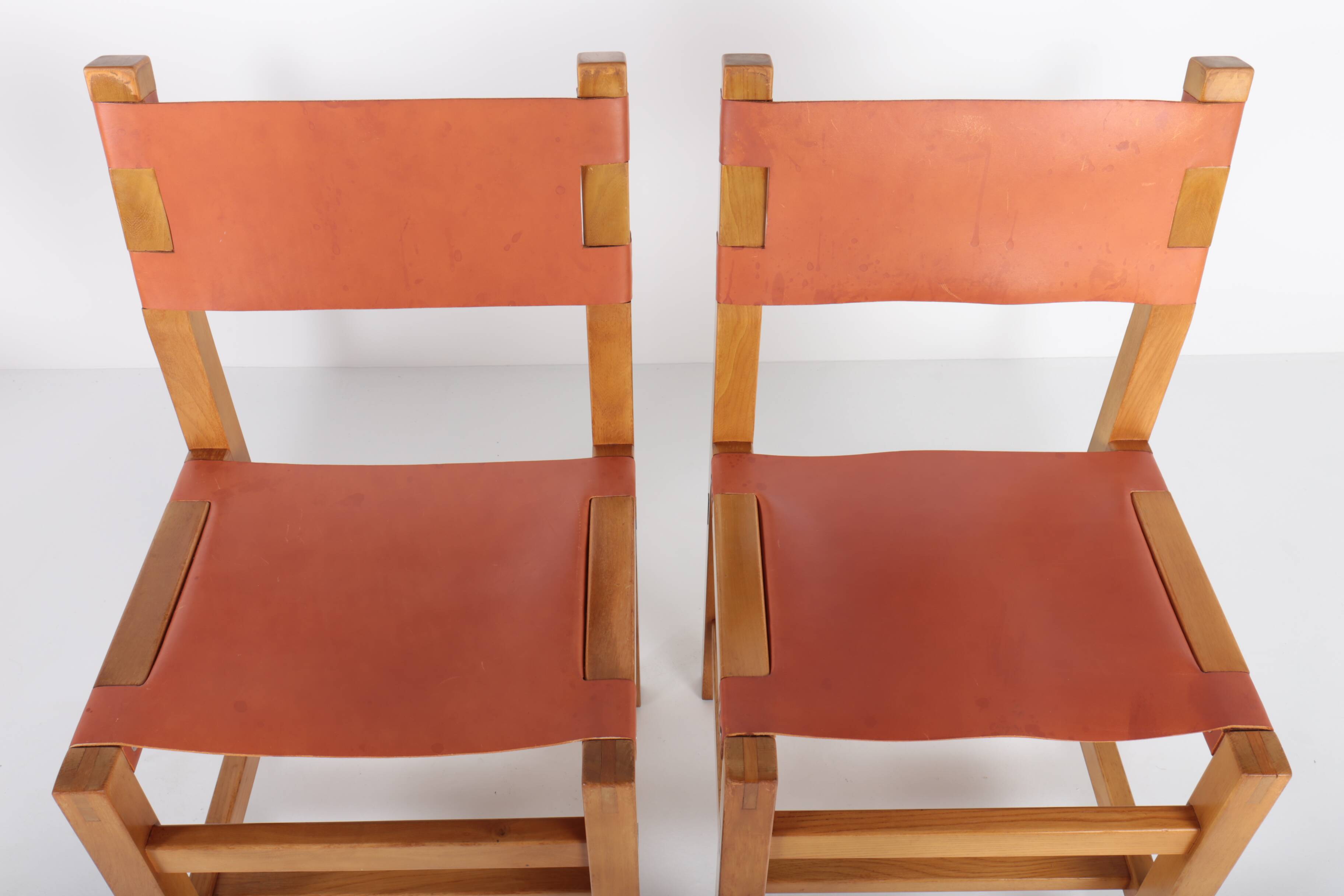 Set of 6 chairs in elm and leather Maison Regain edition
