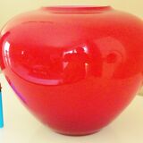 Pot-bellied, art deco vase in speckled ruby red multi-layered glass, white interior