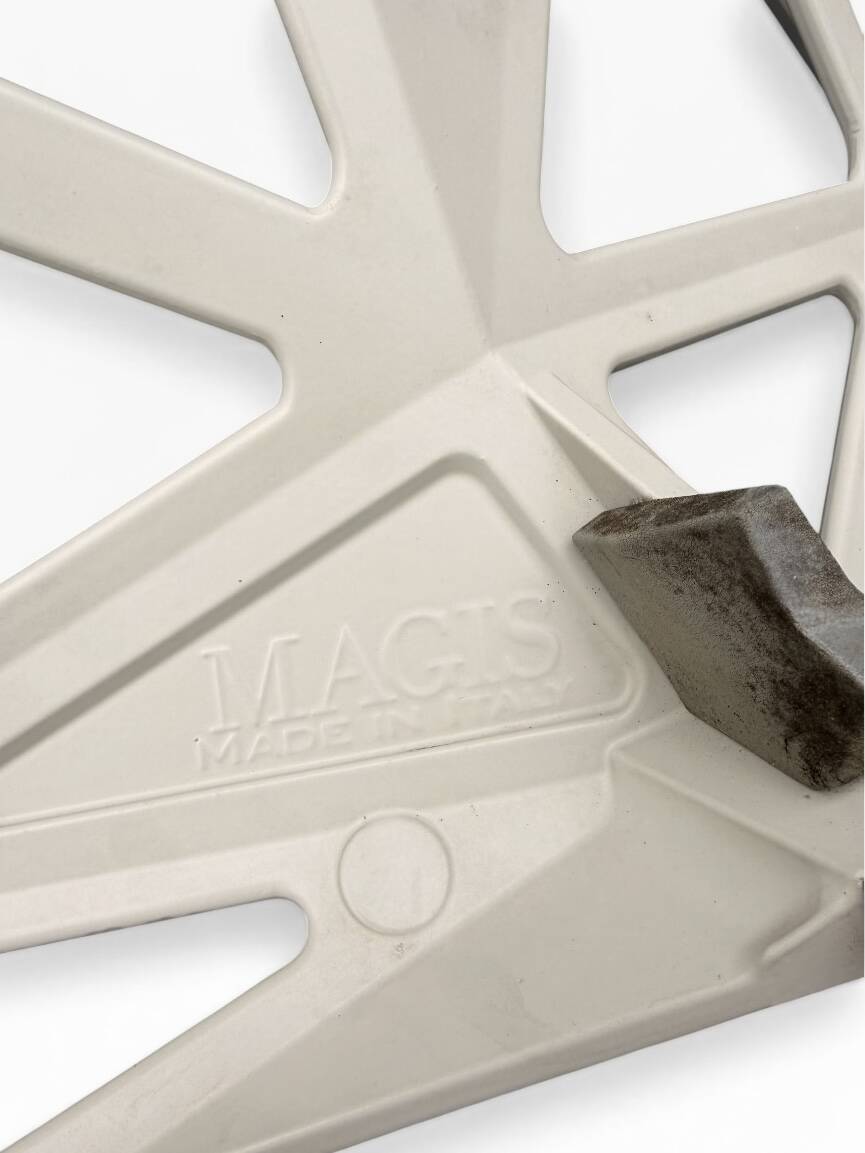 Chaise Chair One Magis Off-White | Konstantin Grcic