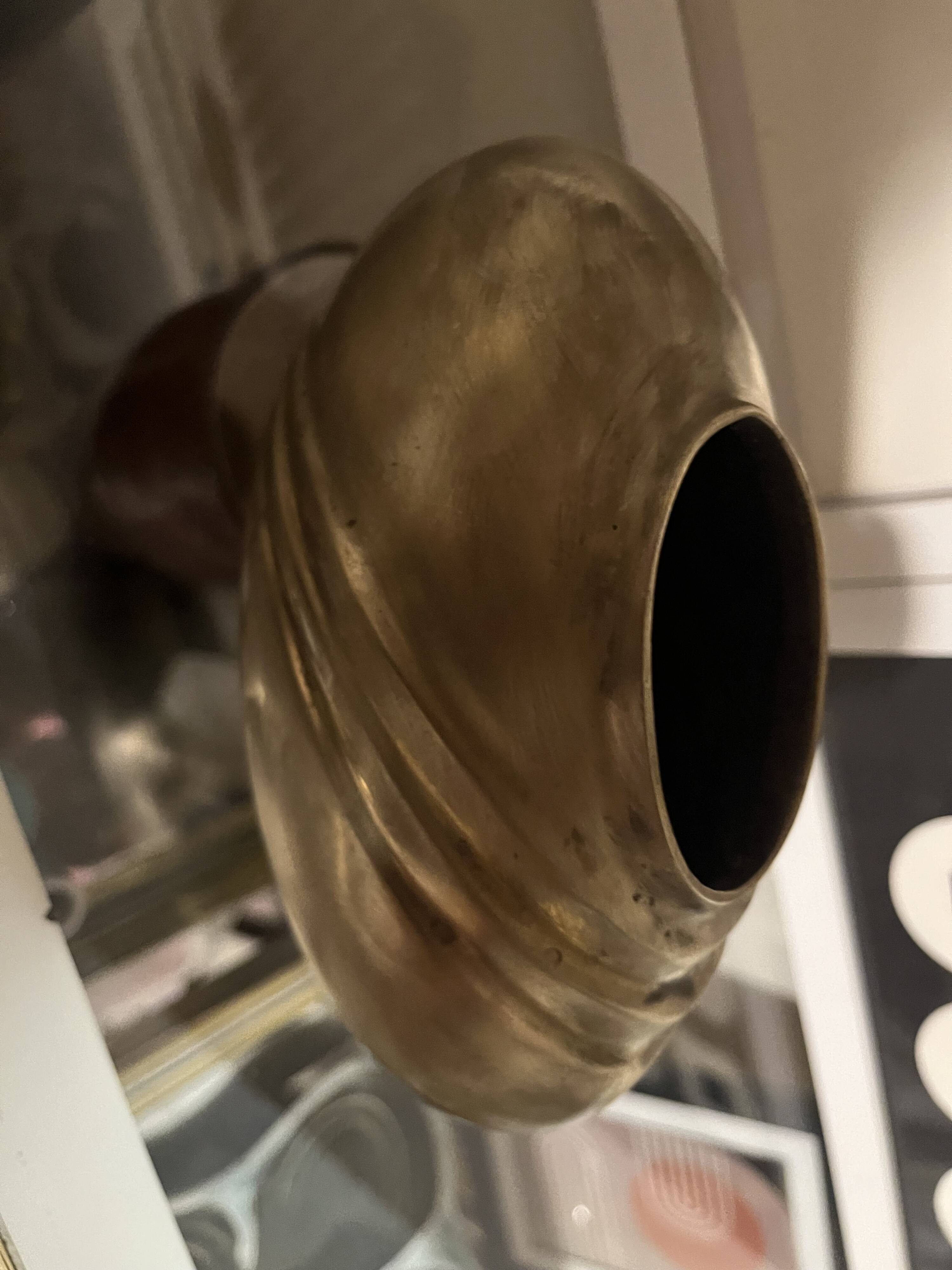 Vase en laiton