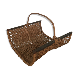 Rattan log holder