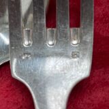 Silver metal housewife 2 punches