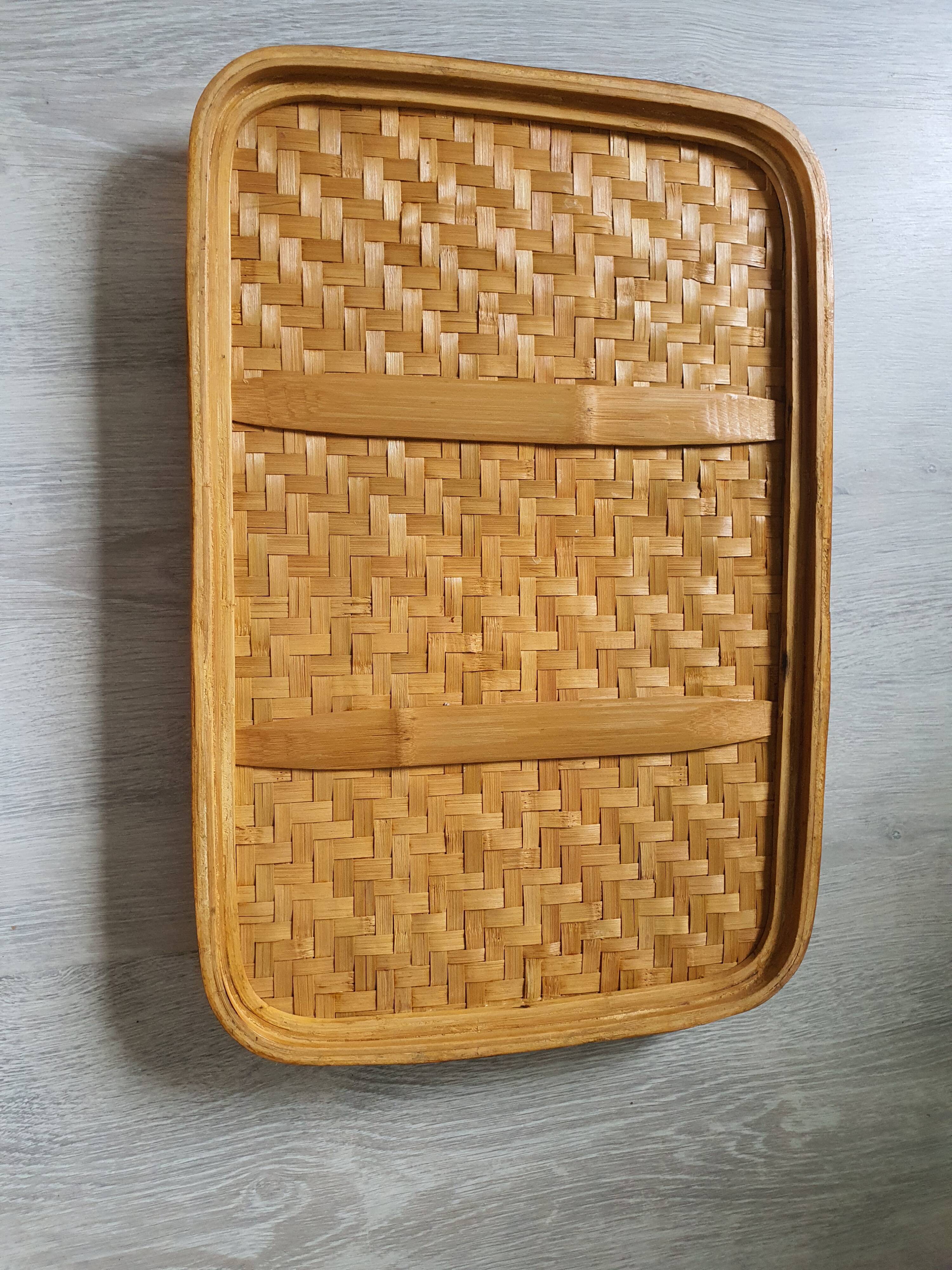 Old wood top, golden and wicker flower work