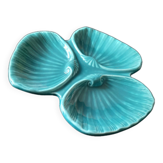 shell-shaped tray