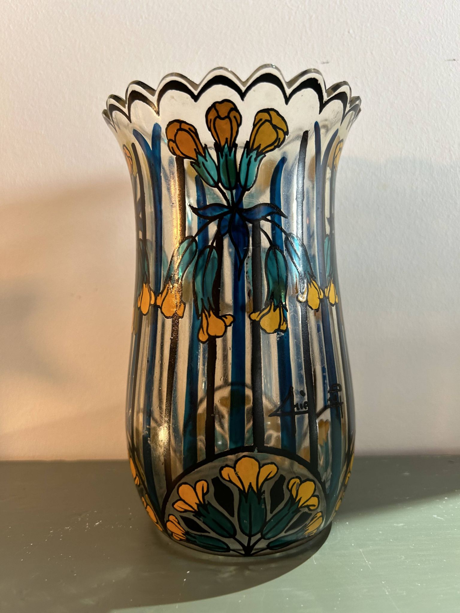 Vase art deco