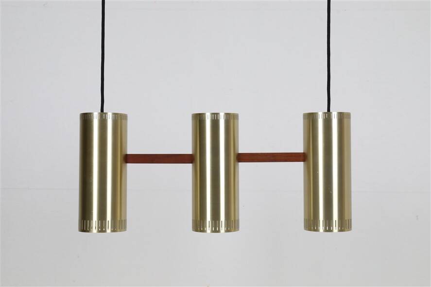 Rare lampe suspendue "Cylinder III" par Jo Hammerborg pour Fog & Mørup / années 1960 / design danois moderne du milieu du siècle / Teck / Laiton