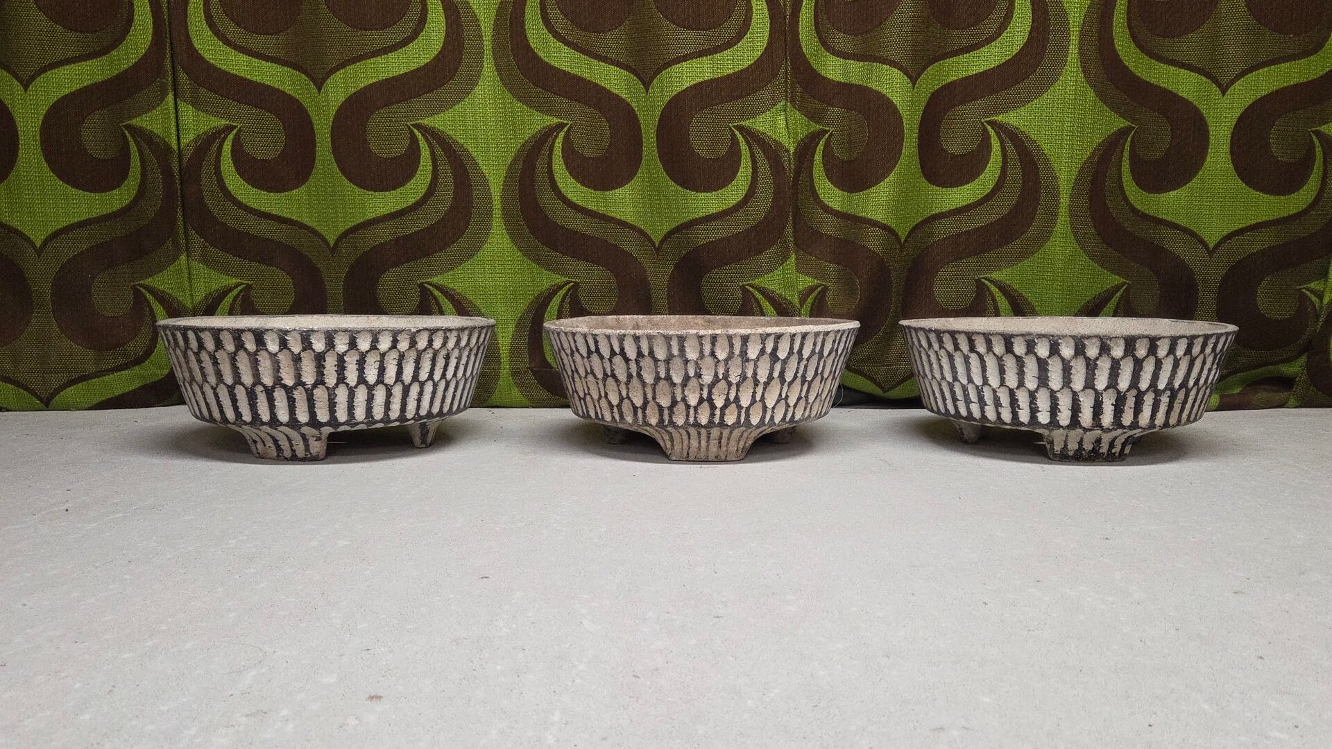 Mid-century textured concrete planter – Switzerland, 1960