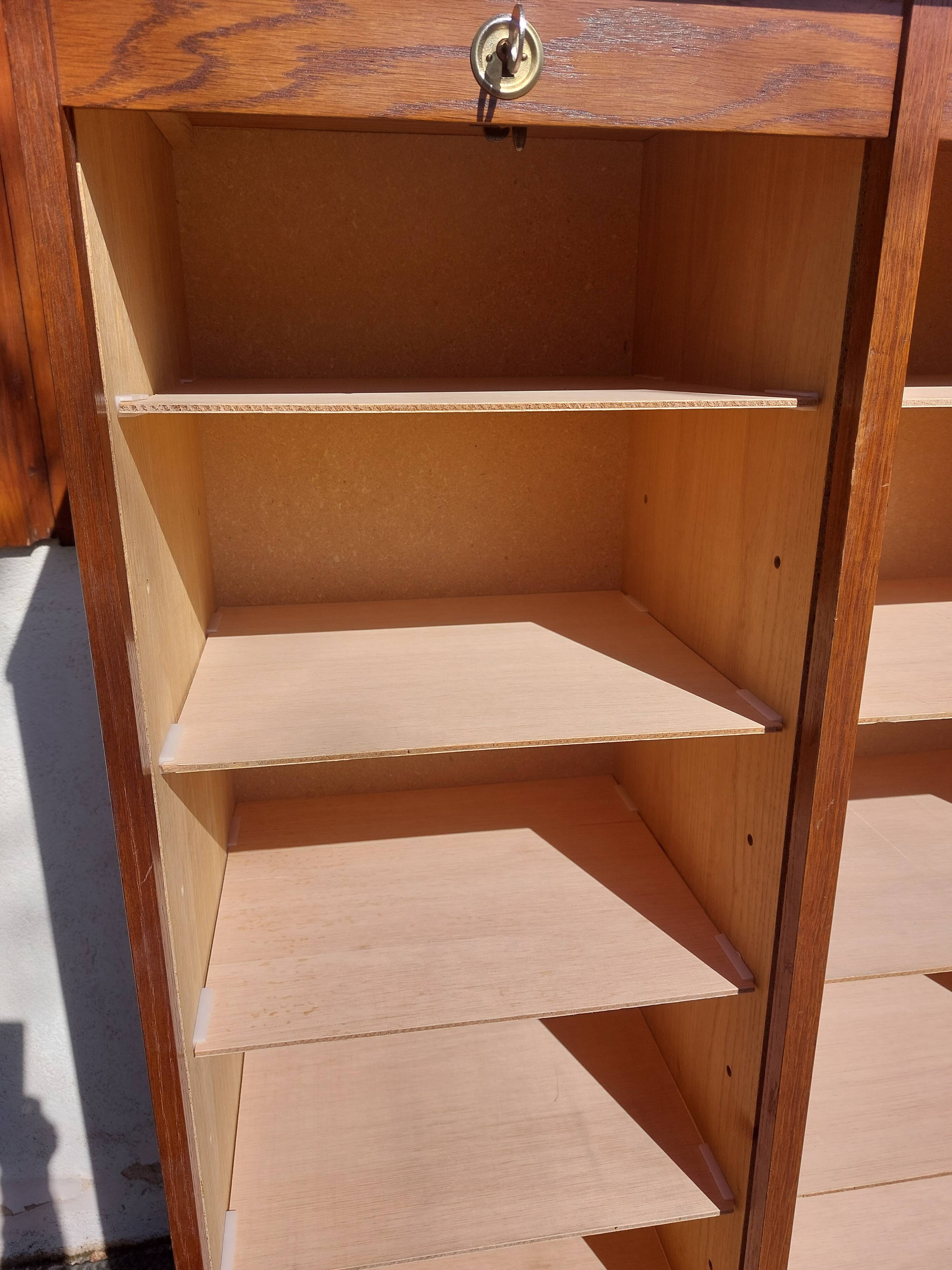 Double curtain filing cabinet