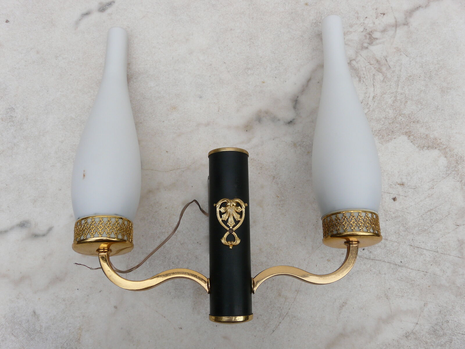 Applique double bras vintage noire et dorée