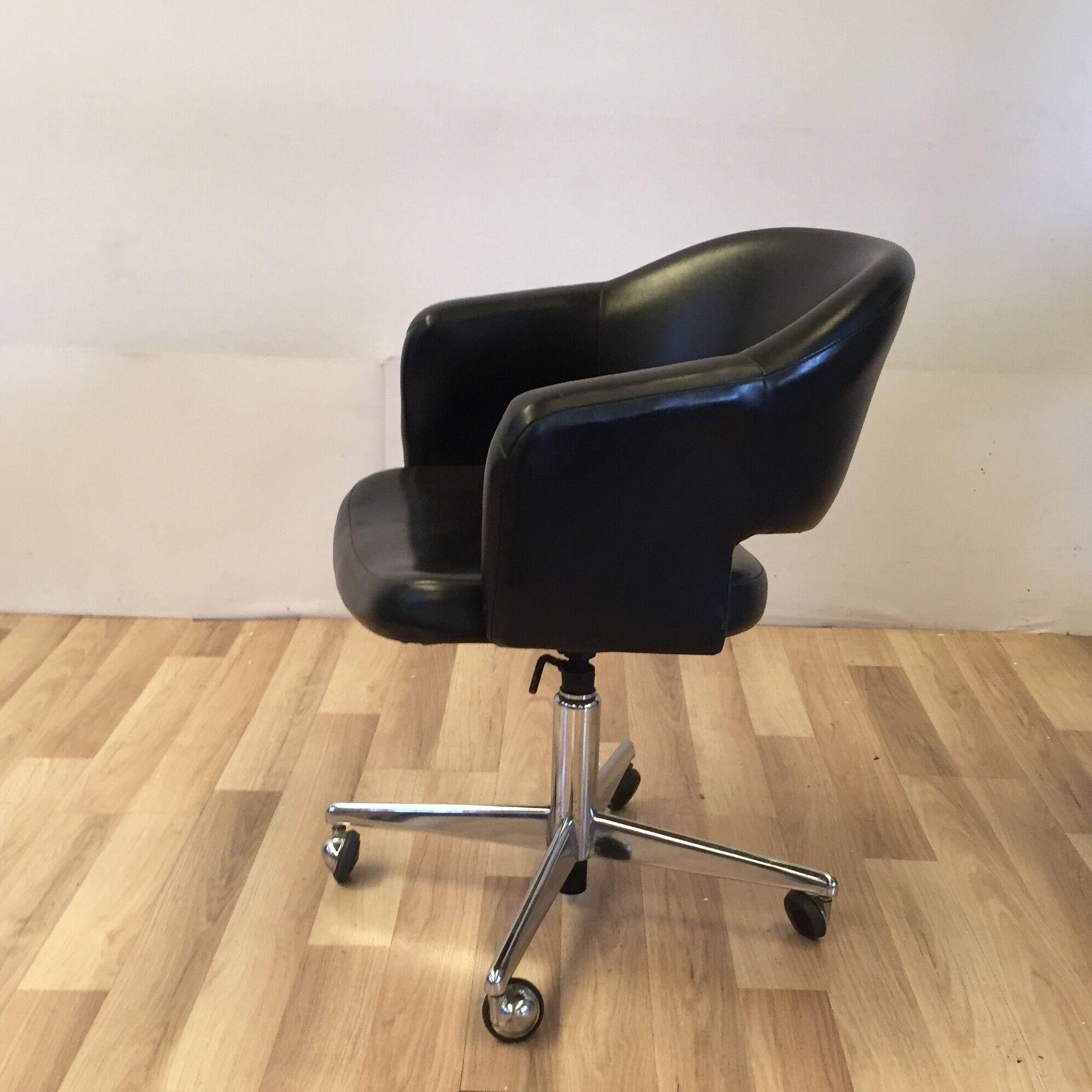 60s office armchair