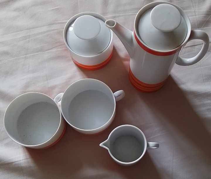 Vintage breakfast set (70s)