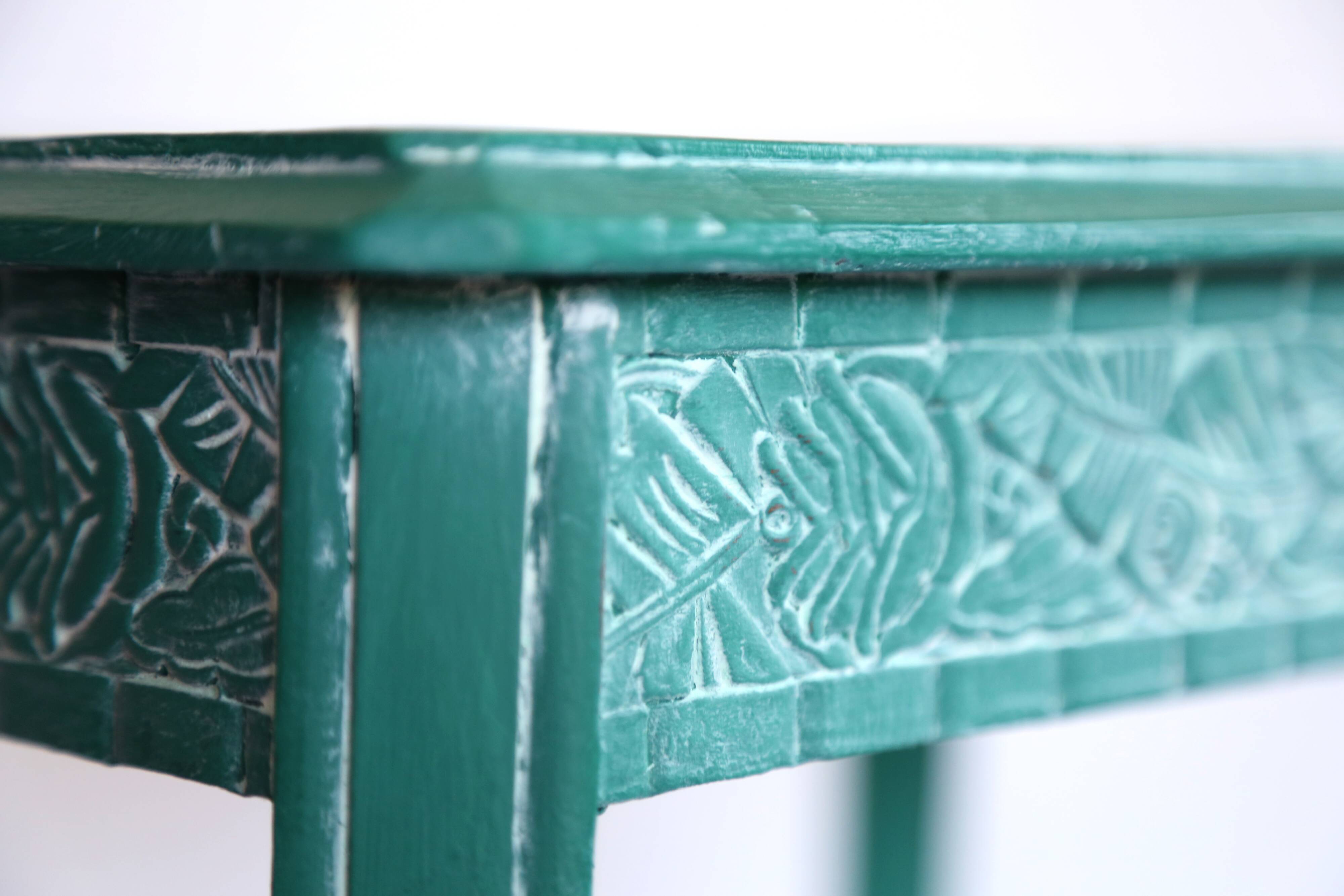 table Emerald