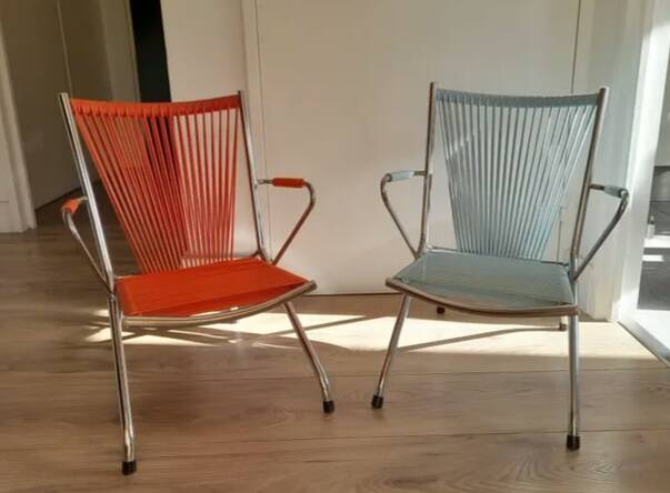 Chaises enfant " scoubidou " vintage structure métal chromé