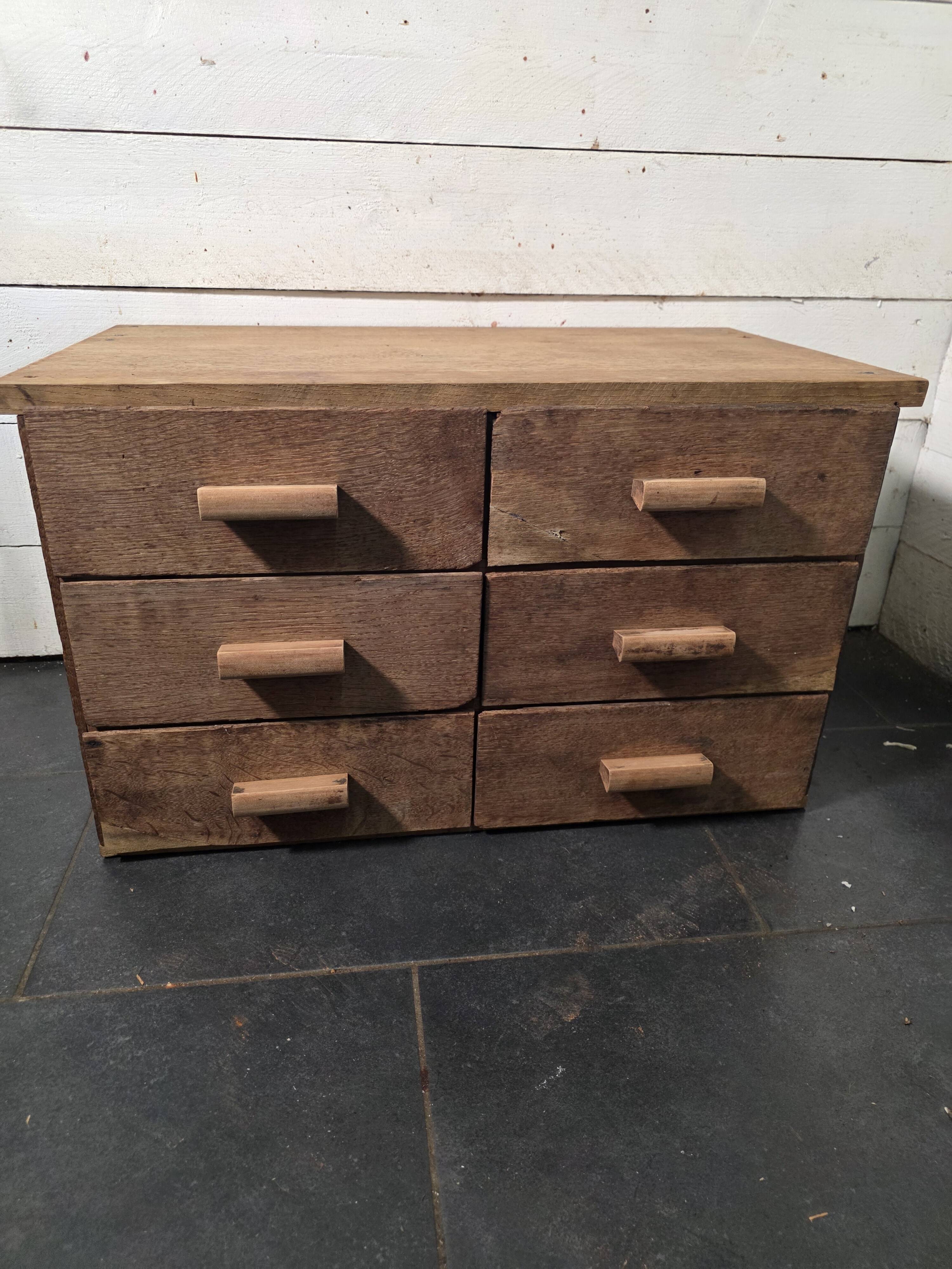Antique workshop furniture with 6 drawers