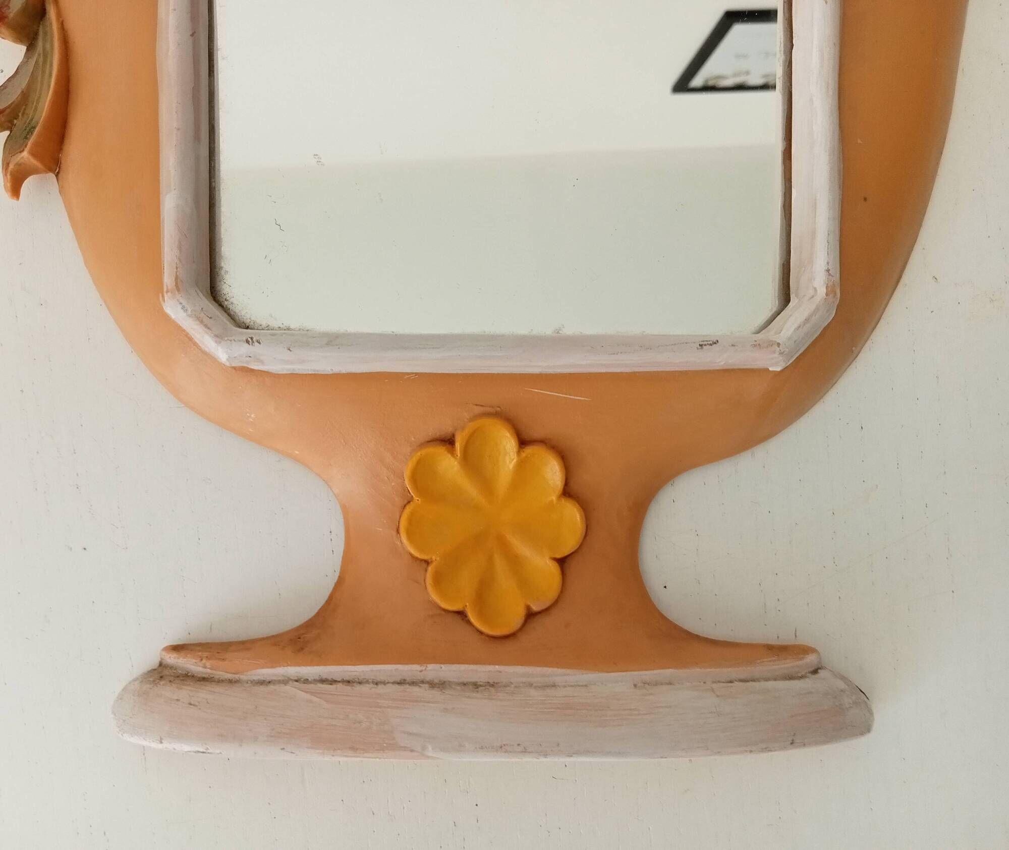 Atypical vintage Italian mirror 60s/70s 34*25