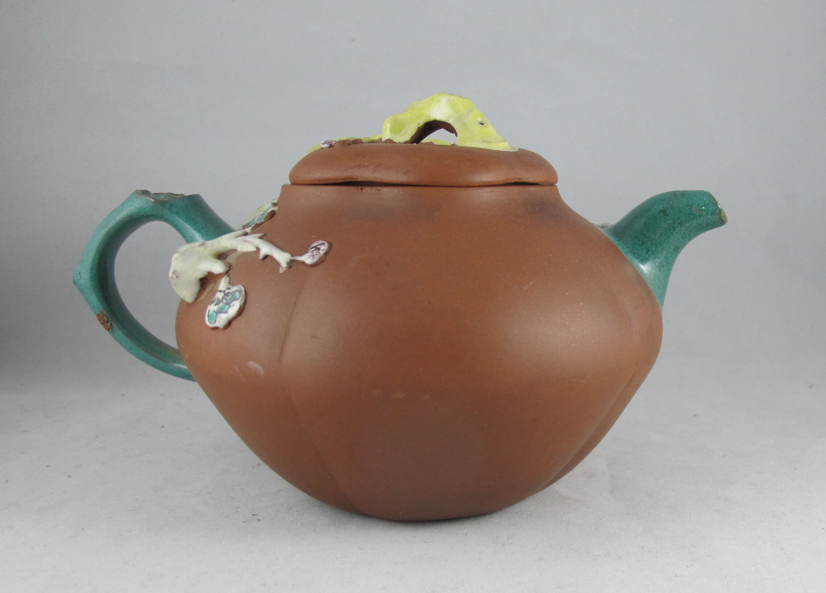 Former YI XING Chinese terracotta teapot China